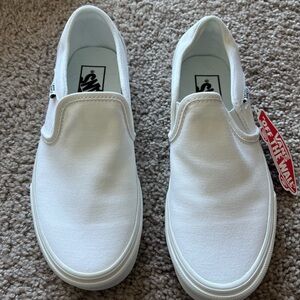 Vans Asher shoes- size 6.5- never been worn